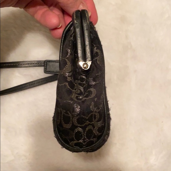Coach Black & Silver Lorax Kiss Lock Wristlet - Picture 8 of 11